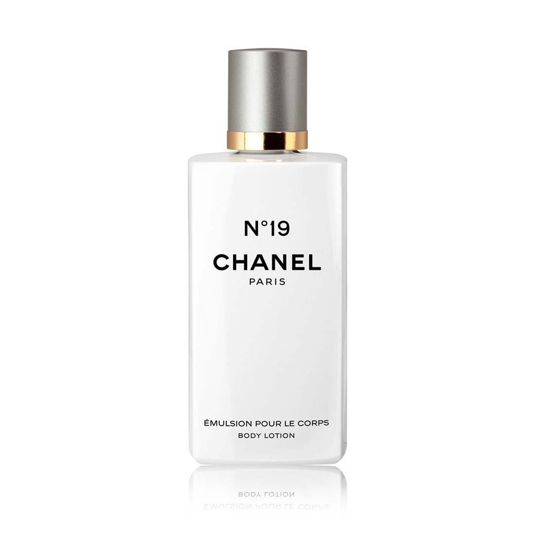 Chanel gel. Духи Шанель гель для душа. Лосьон для душа Шанель для женщин. Chanel 19 Emulsion. Лосьон для тела Шанель 19.